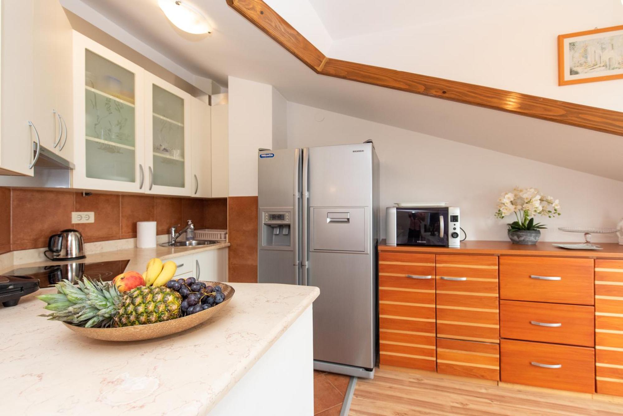 Apartments Andrijana Сплит Экстерьер фото